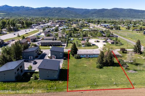 71 Cedron Rd, Victor, ID, 83455-6400 | Card Image