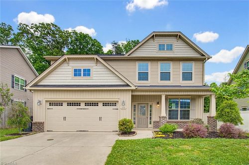 3681 Vestavia Dr, Kernersville, NC, 27284-0058 | Card Image
