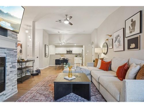 unit-2c-4271 S Blackhawk Cir, Aurora, CO, 80014-8118 | Card Image