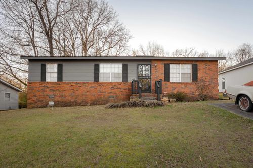 34 S Broadway St, Florence, AL, 35630-4402 | Card Image