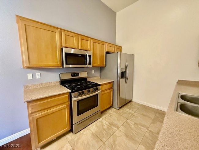2094 - 8985 S Durango Dr, Condo with 3 bedrooms, 2 bathrooms and null parking in Las Vegas NV | Image 8