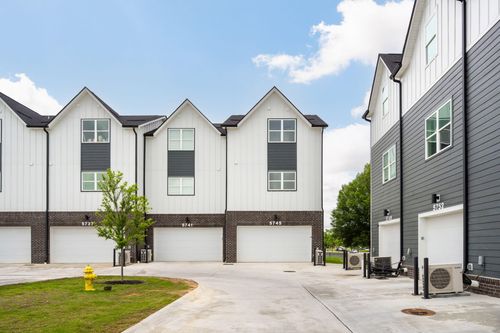 5773 Sofias Cir, Chattanooga, TN, 37411-2466 | Card Image