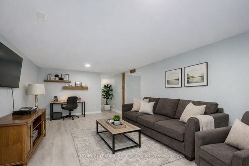 306 Lindan (Room 3) Avenue, Selwyn, ON, K9L1K6 | Card Image