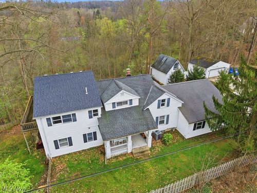 7981 Kinsman Rd, Novelty, OH, 44072-9519 | Card Image