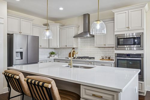 737 Newcomb St, Franklin, TN, 37064-1602 | Card Image