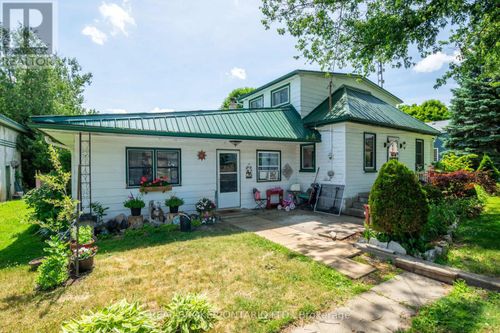 1247 Old Highway 8, Sheffield, ON, L0R1Z0 | Card Image
