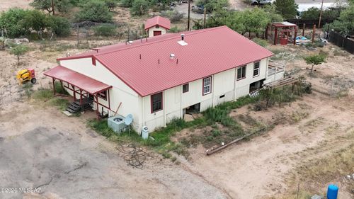 710 S Broken Arrow Ln, Benson, AZ, 85602-7642 | Card Image