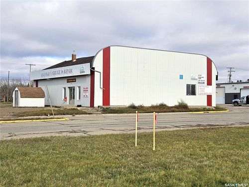 503 Queen Elizabeth Blvd, Kamsack, SK, S0A1S0 | Card Image