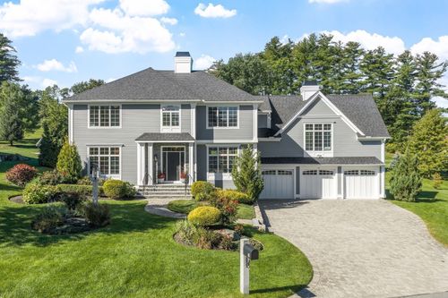 10 Trevino Cir, Andover, MA, 01810-2878 | Card Image