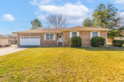 1571 Normandy Way, Bowling Green, KY, 42103-4748 | Card Image