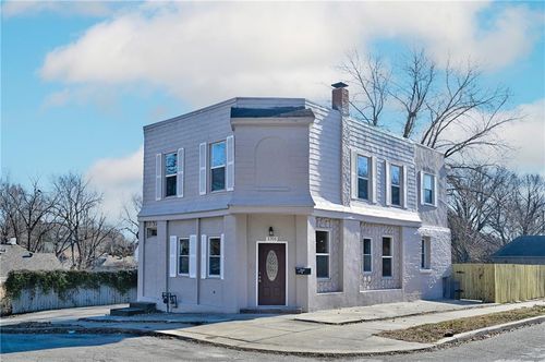 3701 Garner Ave, Kansas City, MO, 64124-2050 | Card Image