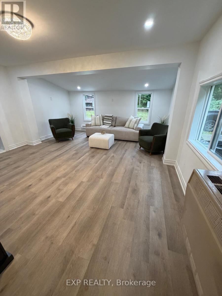 Residential in Huntsville (Chaffey) 3