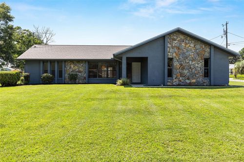 10690 Se 44th Ter, BELLEVIEW, FL, 34420-2883 | Card Image