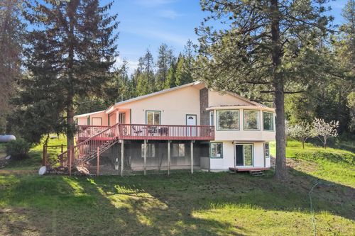 4273 Garden Spot Rd, Loon Lake, WA, 99148-9628 | Card Image