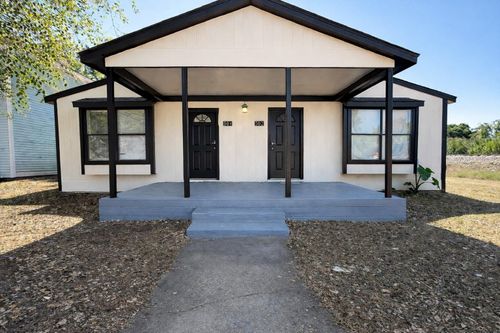 611 Reed Ln, Wharton, TX, 77488-2736 | Card Image