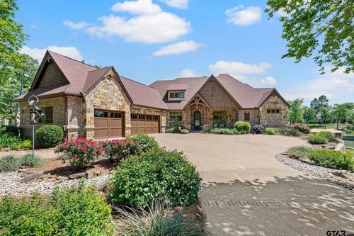 5581 Nancy Dr, Chandler, TX, 75758-8858 | Card Image