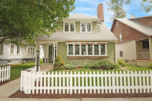 2011 N 9th Street, Sheboygan, WI, 53081 | Card Image