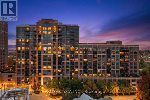822-61 Heintzman Street, Toronto (Junction Area), ON, M6P5A2 | Card Image