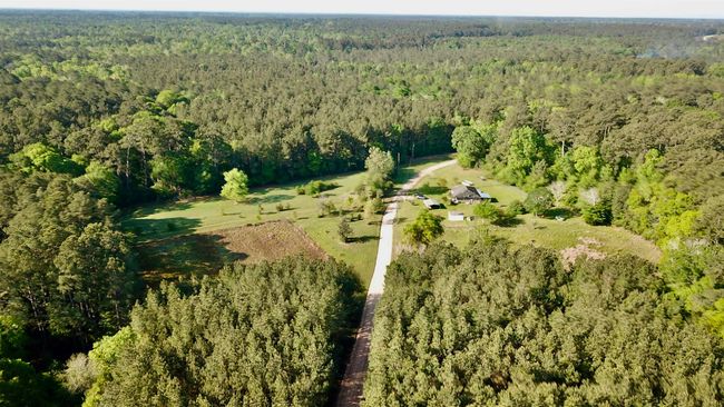 725 Cr 4364, House other with 3 bedrooms, 2 bathrooms and null parking in Spurger TX | Image 24