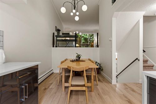 4-33293 Bourquin Cres E, Abbotsford, BC, V2S1Y2 | Card Image