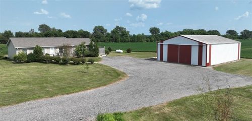 2799 E 1160 North Rd, Milford, IL, 60953-6062 | Card Image