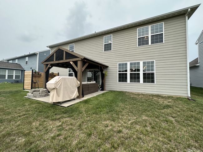 Exterior; Back | Image 44
