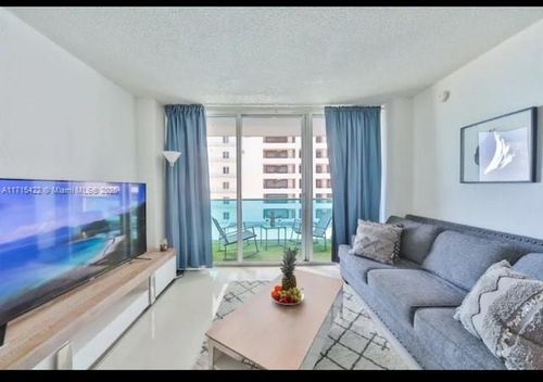 7l-4001 S Ocean Dr, Hollywood, FL, 33019 | Card Image