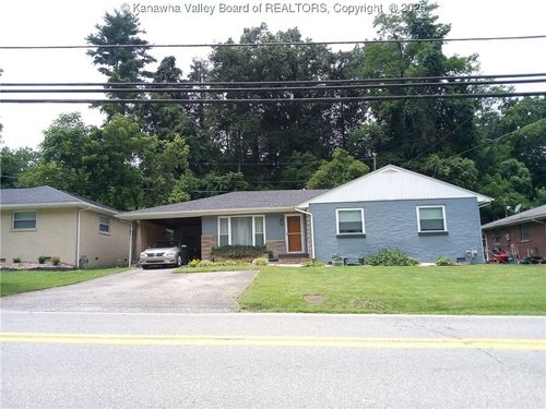 895 Norwood Rd, Huntington, WV, 25705-8713 | Card Image