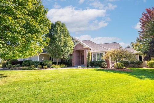 W289N3648 Huntsman Court, DELAFIELD, WI, 53072 | Card Image