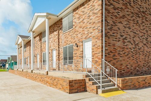 2-711 7th Street, Galveston, TX, 77550 | Card Image