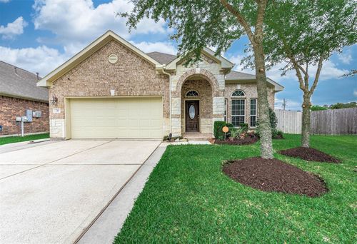 230 Dale Ridge Ln, Dickinson, TX, 77539-0375 | Card Image