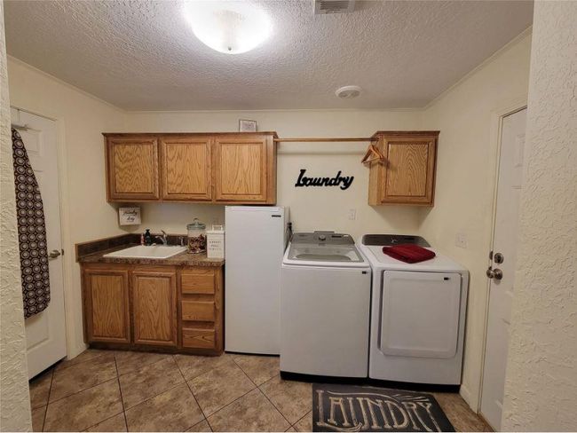 1613 W San Antonio St, House other with 4 bedrooms, 3 bathrooms and 3 parking in Marfa TX | Image 47