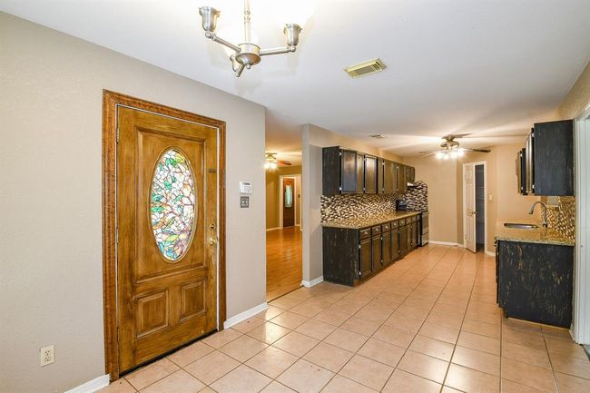 1083 County Road 147, House other with 3 bedrooms, 2 bathrooms and 2 parking in Alvin TX | Image 6