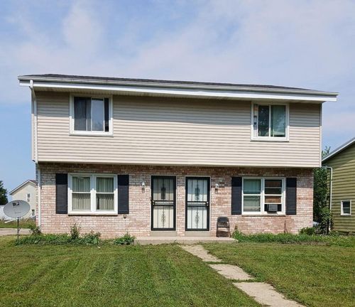 10436-10434 W Kiehnau Avenue, Milwaukee, WI, 53224 | Card Image
