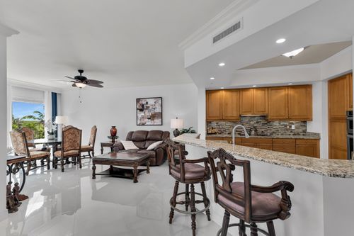 204-1060 Borghese Ln, NAPLES, FL, 34114-7873 | Card Image