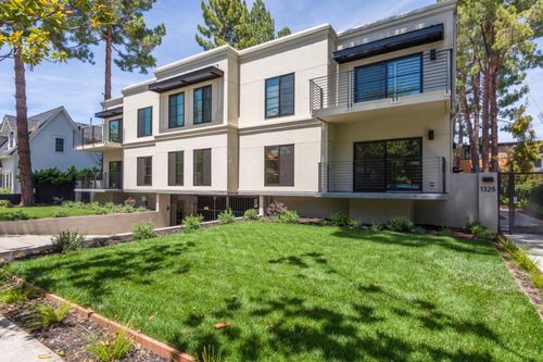 6-1326 Hoover St, Menlo Park, CA, 94025-4216 | Card Image