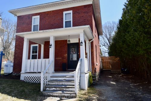 36 William St, Delta, ON, K0E1G0 | Card Image