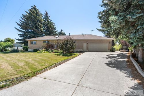 871 Widdison Ln, Rexburg, ID, 83440-5061 | Card Image