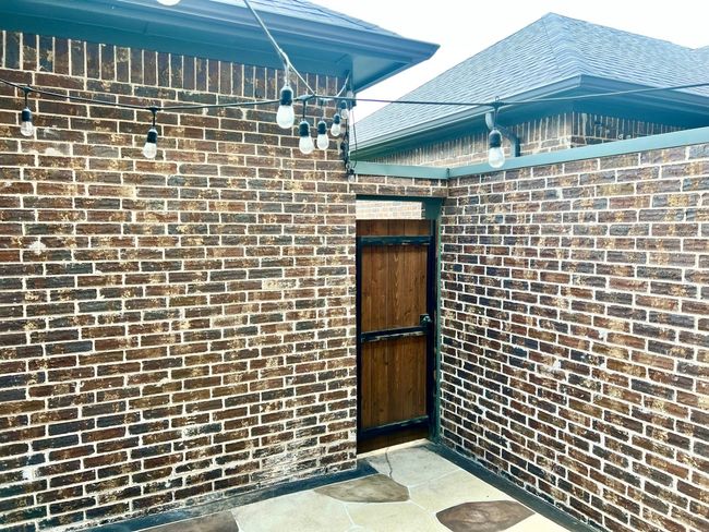 Patio | Image 21