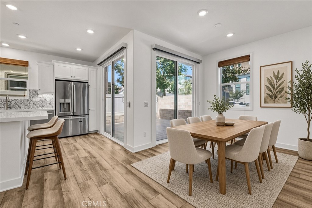 Residential Lease in Lake Forest 4