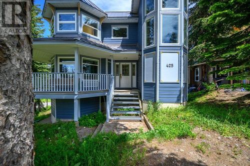 425 Monashee Rd, Silver Star Mountain, BC, V1B3W9 | Card Image