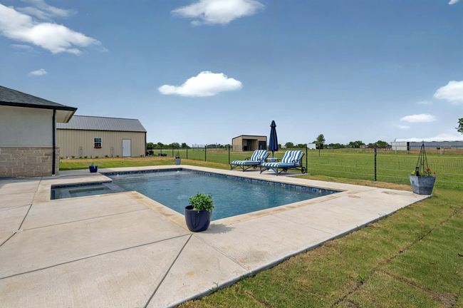 7608 N Branch Rd, House other with 5 bedrooms, 4 bathrooms and null parking in Krum TX | Image 13