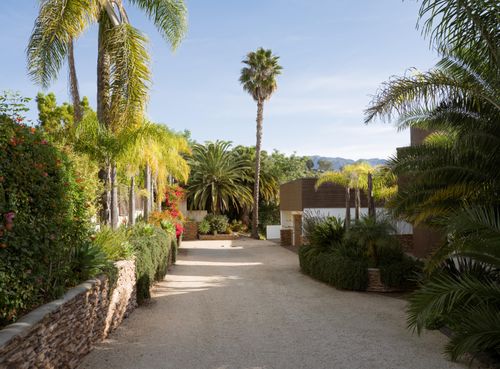 1776 Eucalyptus Hill Rd, SANTA BARBARA, CA, 93103-2814 | Card Image