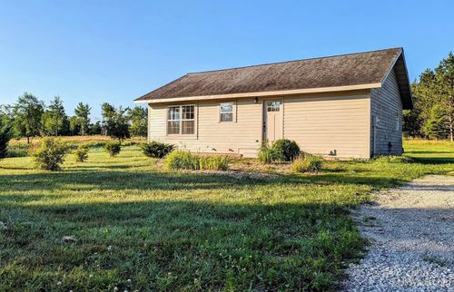 W 19065 Us 2 Highway, Gould City, MI, 49838 | Card Image