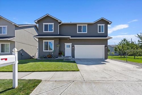 4222 E 23rd Ave, Spokane, WA, 99223-5588 | Card Image