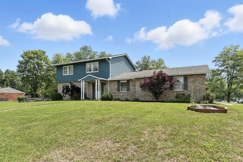 8144 Brucehills Dr, West Chester, OH, 45069-2819 | Card Image
