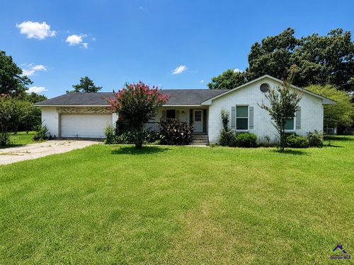 53 San Louise Dr, Fort Valley, GA, 31030-6944 | Card Image