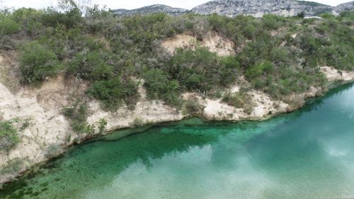 945 Private Road 2310, Uvalde, TX, 78801-6587 | Card Image