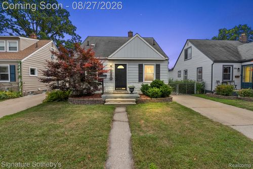 310 E 12 Mile Rd, Royal Oak, MI, 48073-4117 | Card Image