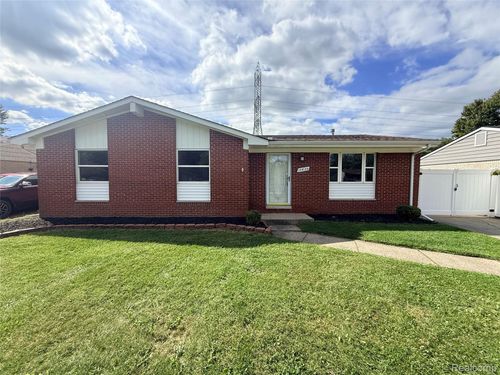 10820 Jackson St, Van Buren Twp, MI, 48111-3429 | Card Image